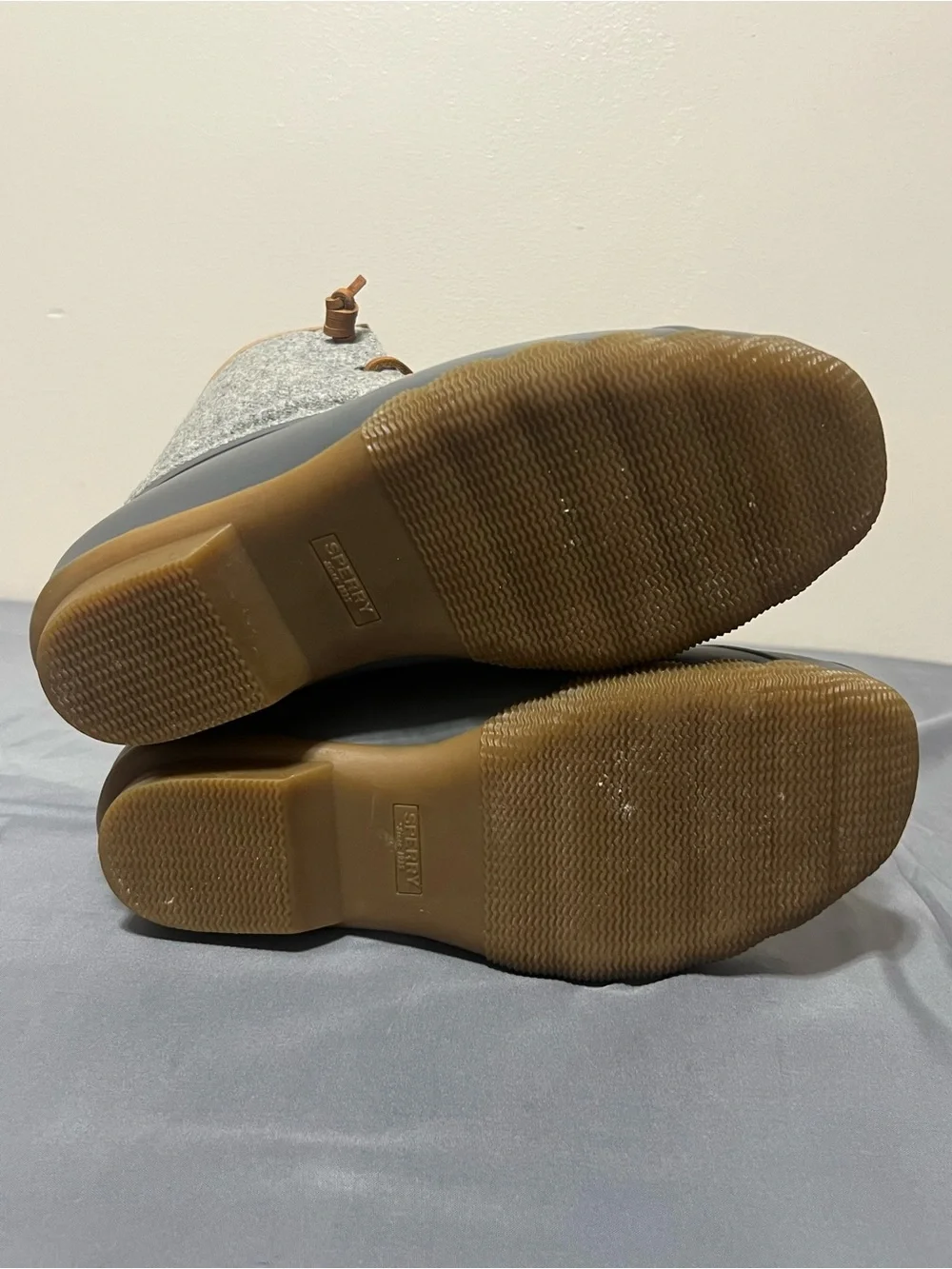 SPERRY Saltwater Wool Embossed 3M Thinsulate Rubber Duck Boot Dark Grey 8.5